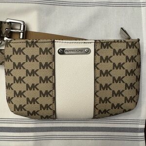 Michael Kors Beige Logo Belt Pouch Bag L/XL